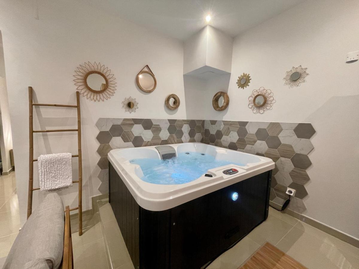 L'Idylle Apartamento LʼIsle-sur-la-Sorgue Exterior foto